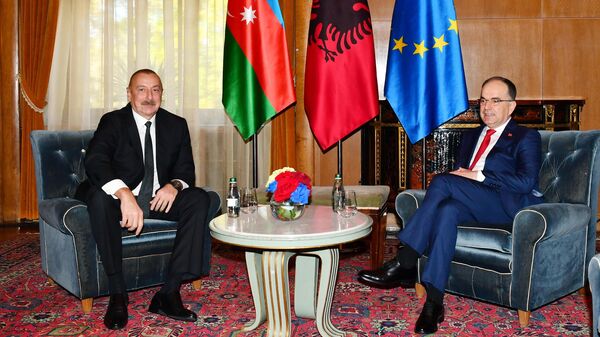 Состоялась встреча президентов Азербайджана и Албании один на один - Sputnik Азербайджан