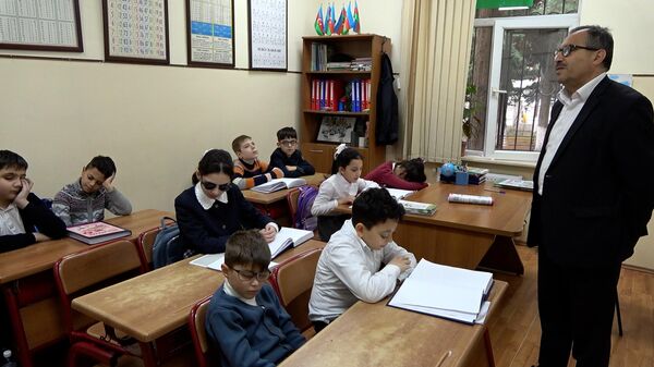 Они видят не глазами, а сердцем… - Репортаж из бакинской школы-интерната - Sputnik Азербайджан