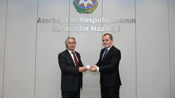 Ceyhun Bayramov UNESCO üzrə Türkiyə Milli Komissiyasının prezidenti ilə görüşüb - Sputnik Azərbaycan