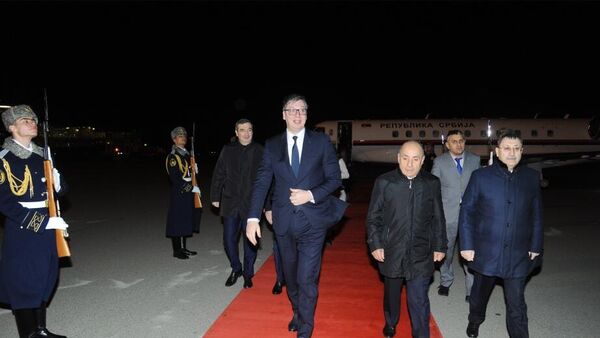Президент Сербии прибыл с рабочим визитом в Азербайджан - Sputnik Азербайджан