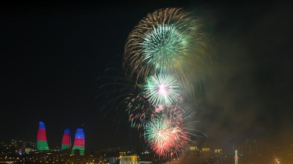 Новогодний салют в Баку - Sputnik Азербайджан