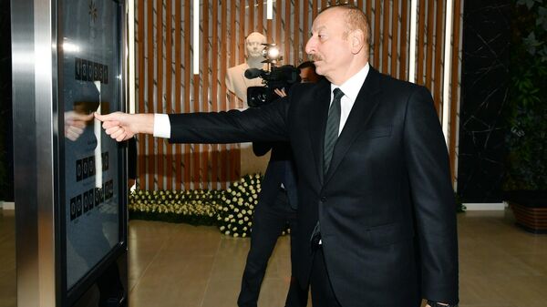 Prezident İlham Əliyev “Bakı KOB evi”nin açılışında iştirak edib - Sputnik Азербайджан