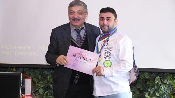 Отчетная сессия Ассоциации национальной кулинарии Азербайджана и церемония награждения лучших кулинаров 2022 года - Sputnik Азербайджан