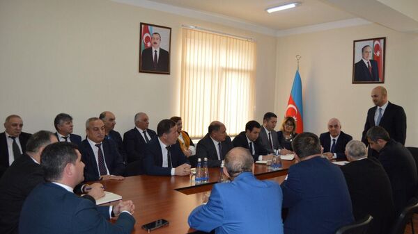 Спецпредставитель президента встретился с общественностью Зангиланского района - Sputnik Азербайджан