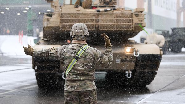 M1 Abrams — основной боевой танк США - Sputnik Azərbaycan