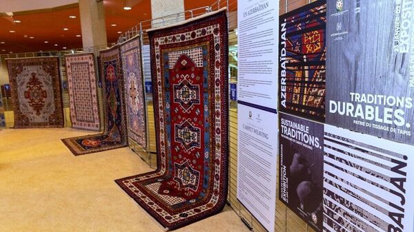 Выставка азербайджанских ковров в штаб-квартире Совета Европы  - Sputnik Азербайджан