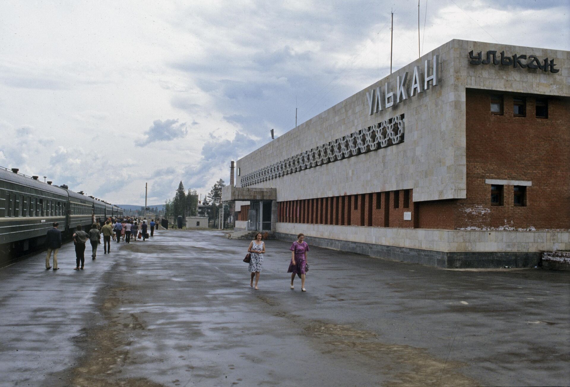 Железнодорожная станция Улькан на Байкало-Амурской магистрали - Sputnik Azərbaycan, 1920, 11.02.2023