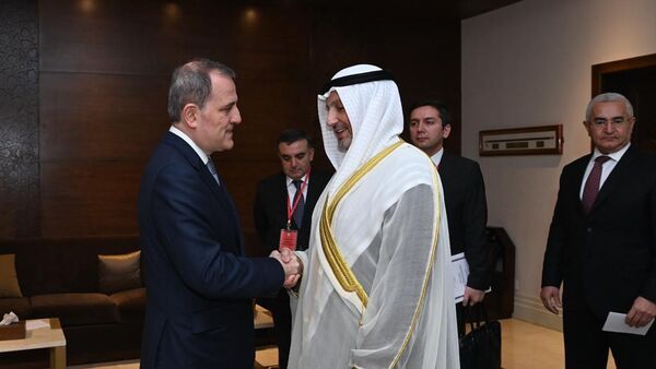 Глава МИД Азербайджана обсудил с кувейтским и катарским коллегами развитие сотрудничества - Sputnik Азербайджан