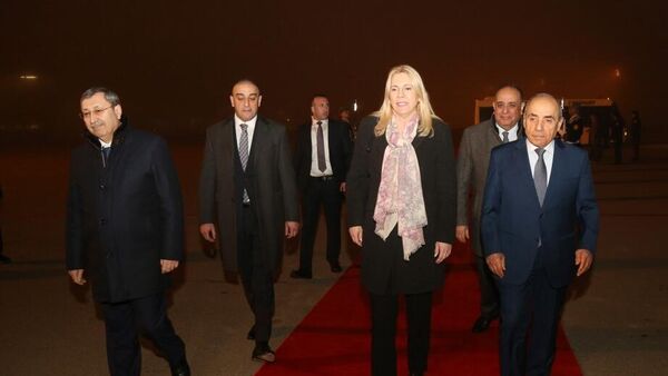 Председатель Президиума Боснии и Герцеговины прибыла с визитом в Азербайджан - Sputnik Азербайджан