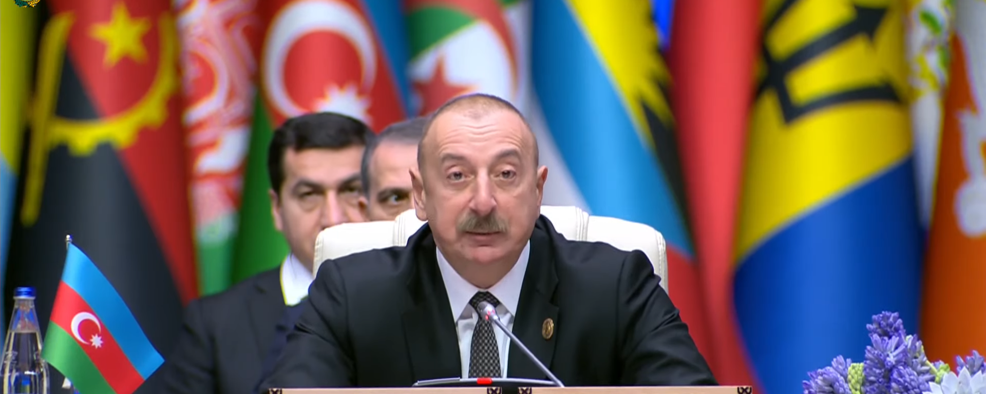 Ильхам Алиев выступает на заседании Контактной группы ДН по борьбе с COVID-19 - Sputnik Azərbaycan, 1920, 02.03.2023