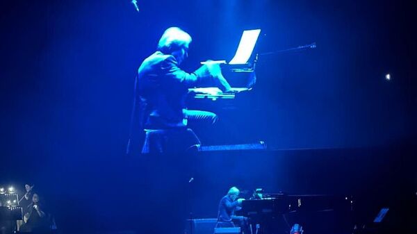Концерт французского пианиста Ричарда Клайдермана в Баку - Sputnik Азербайджан