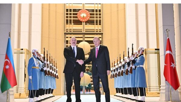 Azərbaycan Prezidenti İlham Əliyevin Türkiyə Prezidenti Rəcəb Tayyib Ərdoğanla görüşü - Sputnik Азербайджан