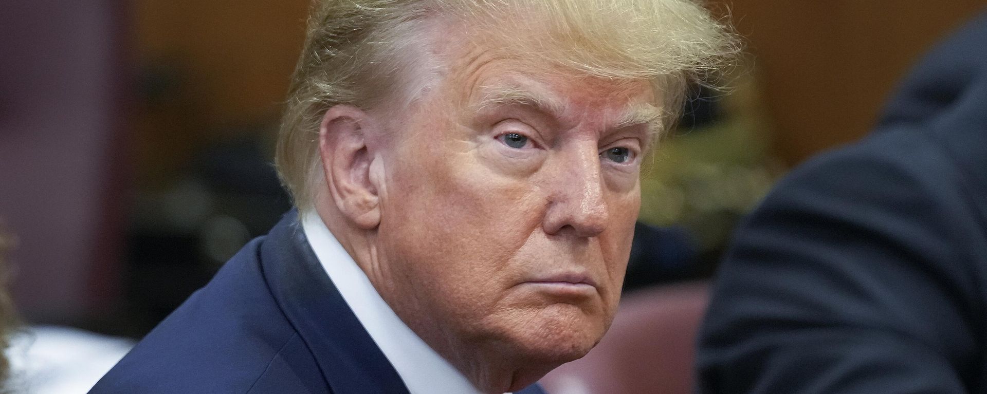 Экс-президент США Дональд Трамп в уголовном суде Манхэттена - Sputnik Азербайджан, 1920, 16.08.2026