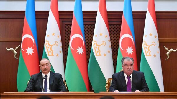 Ильхам Алиев и Эмомали Рахмон - Sputnik Азербайджан