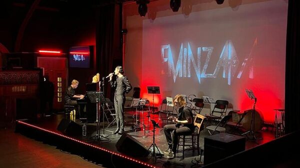 Эмин Эминзаде дал свой первый сольный концерт в Лондоне - Sputnik Азербайджан