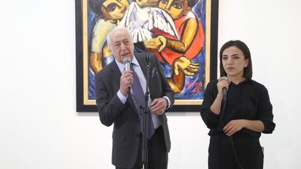 Выставка известного азербайджанского художника, заслуженного деятеля искусств Чингиза Фарзалиева «По ступеням времени» - Sputnik Азербайджан