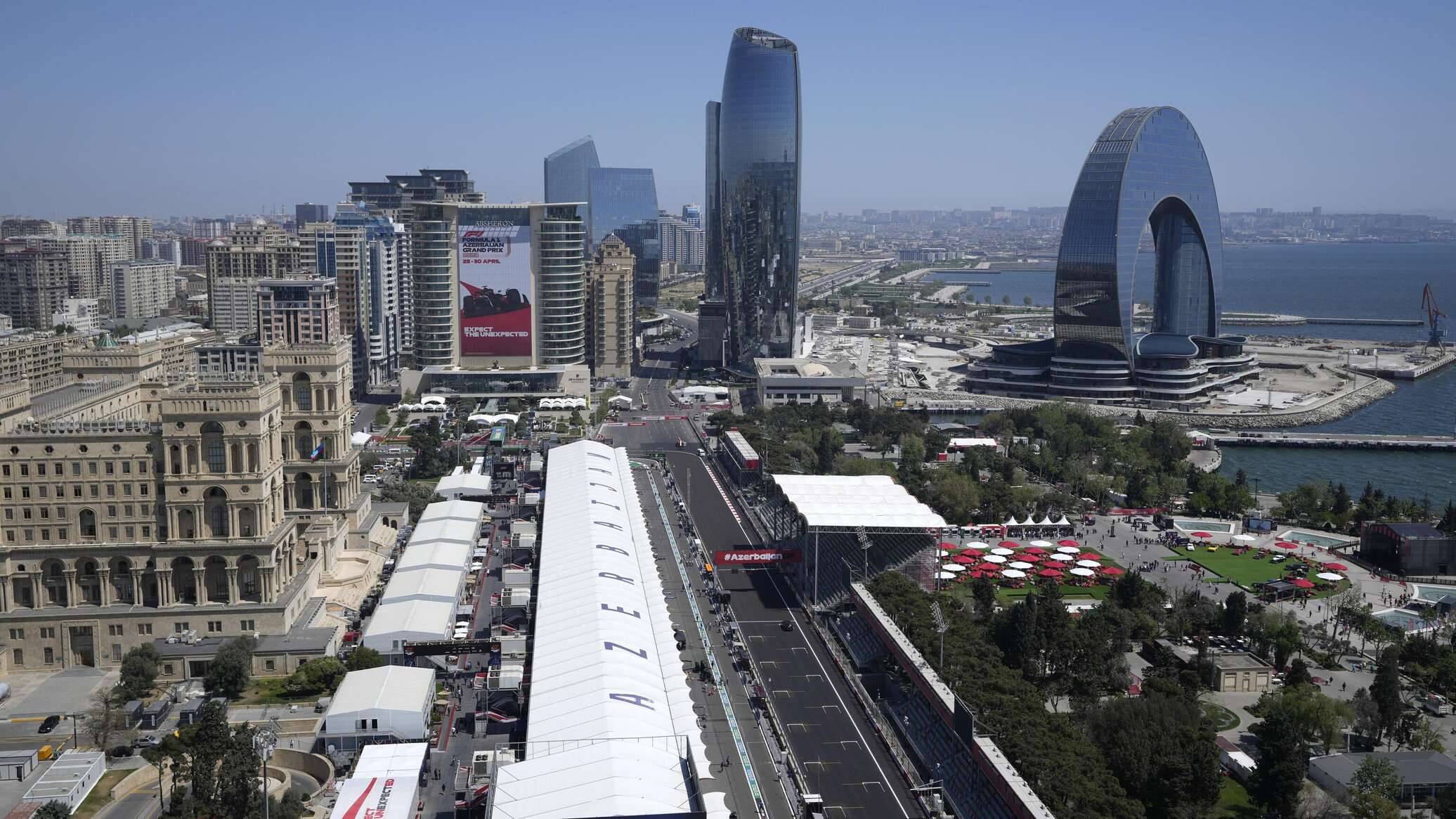 Азербайджан вступил. Формула 1 Баку 2023. Баку формула 1 2023 награждение. Гран при Баку 2020 церемония. Баку формула 1 2023 закрыт бульвар.