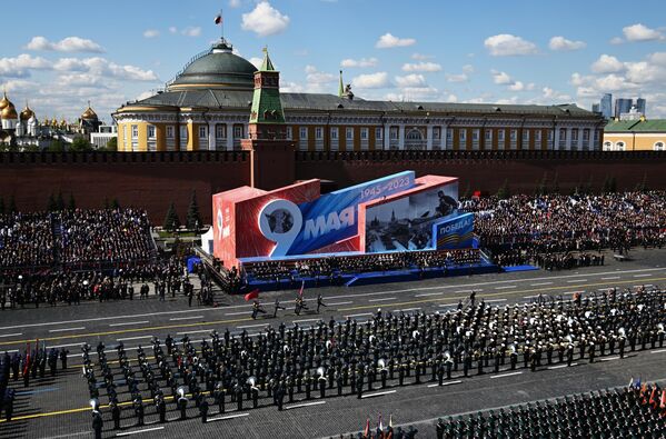 Парад на Красной площади в Москве, посвященный 78-й годовщине Победы в Великой Отечественной войне - Sputnik Азербайджан