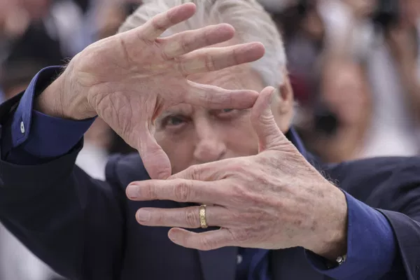 Aktyor Maykl Duqlas 76-cı Kann Film Festivalının açılış mərasimində. Aktyor Maykl Duqlas 76-cı Kann Film Festivalının açılış mərasimində. - Sputnik Azərbaycan