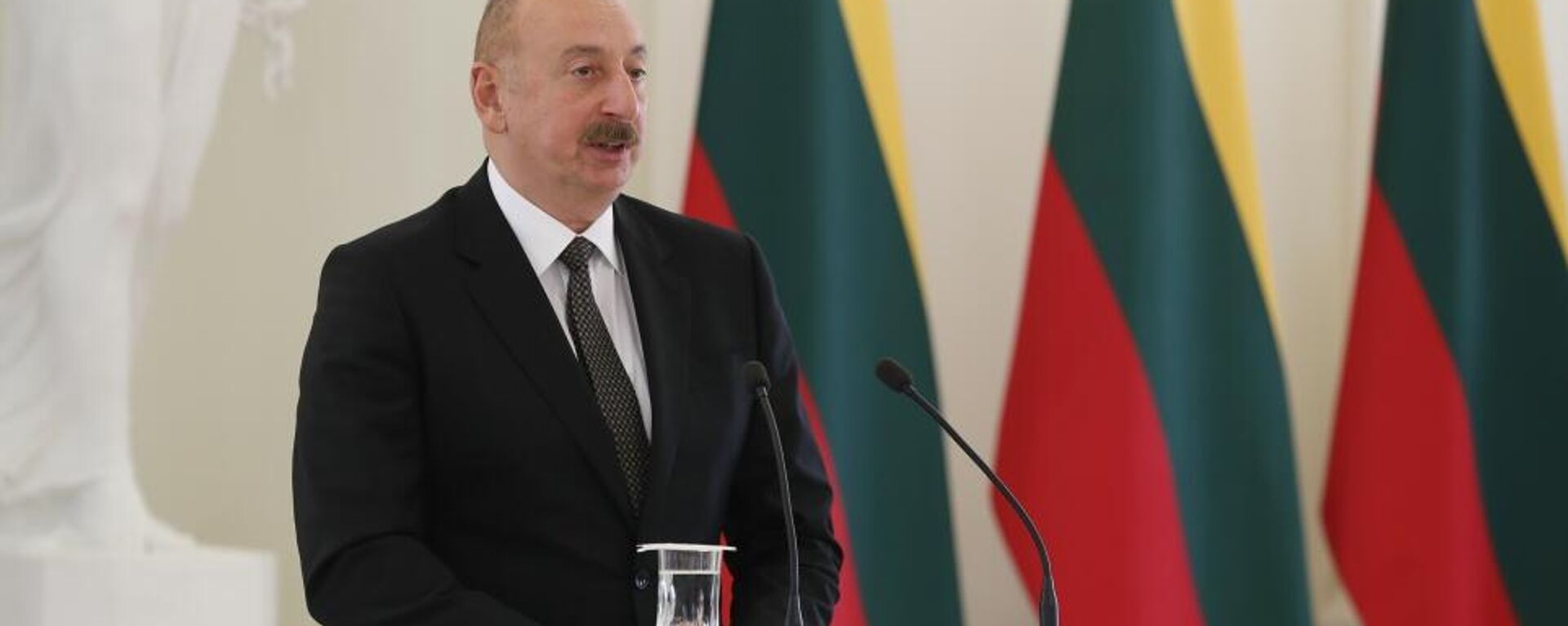 Президенты Азербайджана и Литвы выступили с заявлениями для прессы  - Sputnik Азербайджан, 1920, 22.05.2023