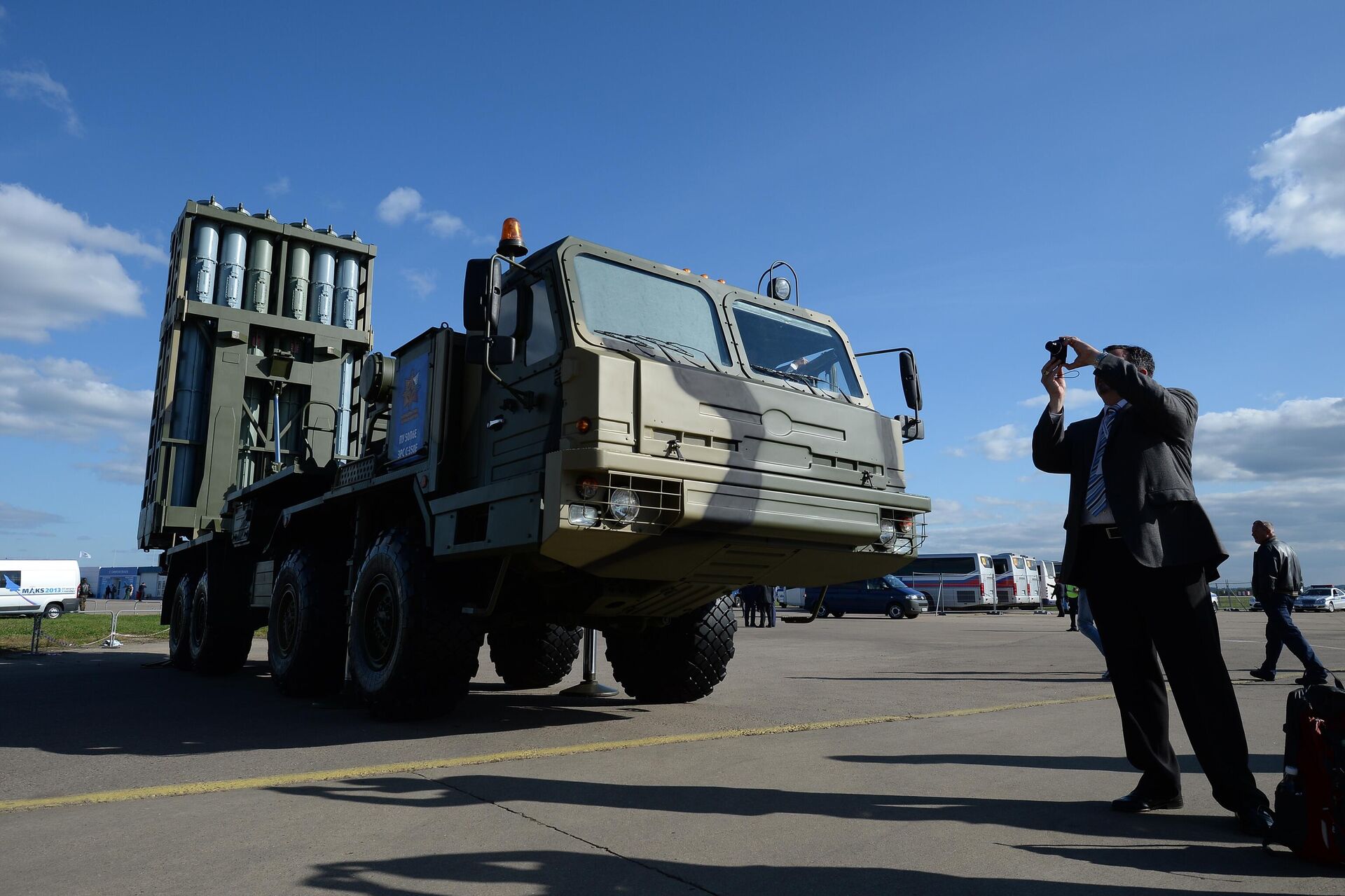 Зенитный ракетный комплекс С-350 Витязь  - Sputnik Азербайджан, 1920, 23.07.2024