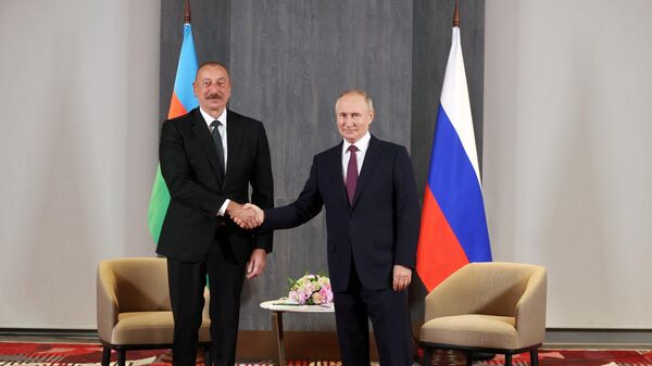 Путин провел двустороннюю встречу с президентом Азербайджана Ильхамом Алиевым - Sputnik Азербайджан