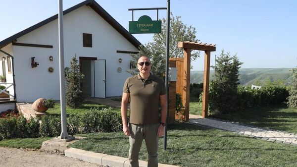 Prezident İlham Əliyev Laçında  - Sputnik Azərbaycan