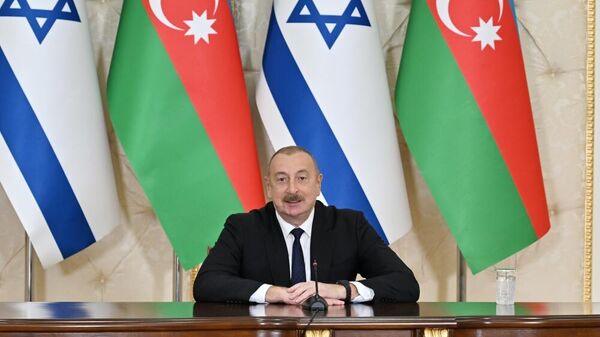 Президент Азербайджанской Республики Ильхам Алиев и Президент Государства Израиль Ицхак Герцог  - Sputnik Азербайджан