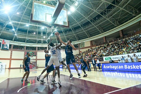 Матч финальной серии Азербайджанской баскетбольной лиги между  «Сабах» и «Гянджа». - Sputnik Азербайджан