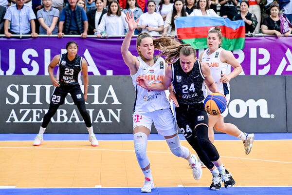 Şuşada qadınlar arasında 3X3 basketbol üzrə Dünya seriyası. - Sputnik Azərbaycan