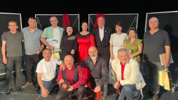 Театр Йуг успешно выступил на международном фестивале Театральный Имерети 2023 - Sputnik Азербайджан