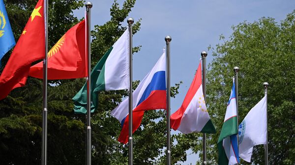 Флаги стран членов ШОС - Sputnik Азербайджан