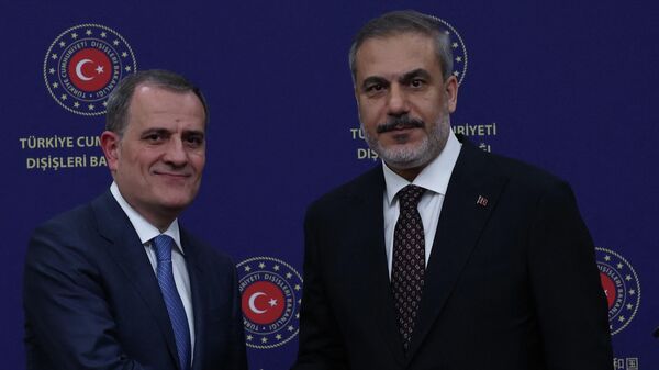 Главы МИД Азербайджана и Турции обсудили подготовку к неформальному  саммиту ОТГ в Шуше