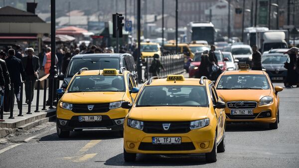 Такси в Стамбуле, фото из архива - Sputnik Азербайджан