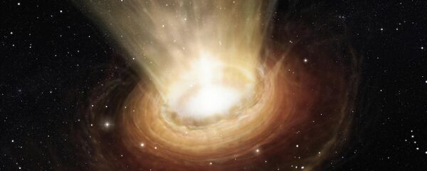 Сверхмассивная черная дыра в центре активной галактики NGC 3783 в южном созвездии Центавра - Sputnik Азербайджан