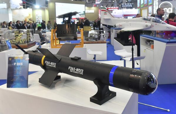 Иранский противотанковый ракетный комплекс (ПТРК) F-365 на выставке форума Армия-2023, Россия - Sputnik Азербайджан