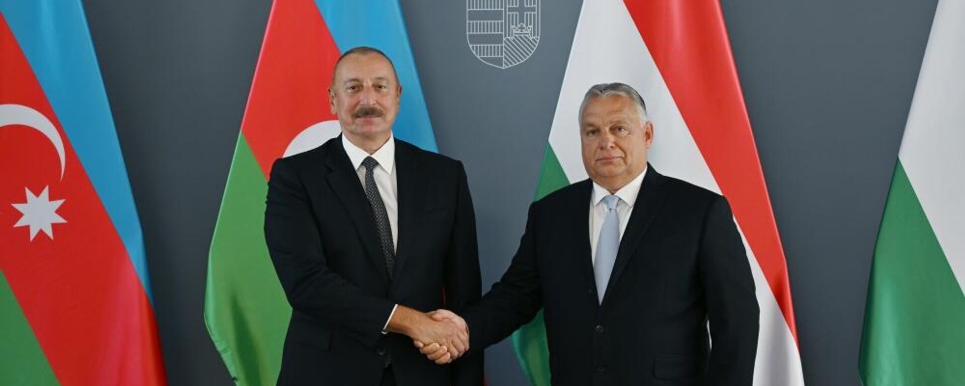 В Будапеште состоялась встреча Президента Азербайджана Ильхама Алиева с премьер-министром Венгрии Виктором Орбаном  - Sputnik Азербайджан, 1920, 20.08.2023