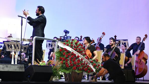 Концерт, посвященный 111-летию народного артиста СССР, выдающегося дирижера и композитора Ниязи - Sputnik Азербайджан