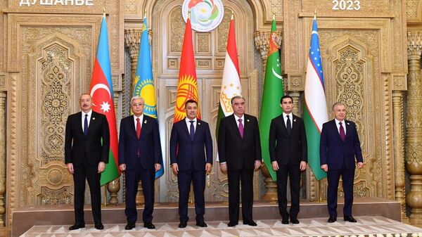 В Душанбе проходит 5-я Консультативная встреча глав государств Центральной Азии   - Sputnik Азербайджан