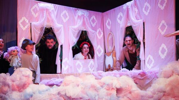 Азербайджанский государственный театр кукол открыл свой 92-ой сезон с новым спектаклем «Мелиса» - Sputnik Азербайджан