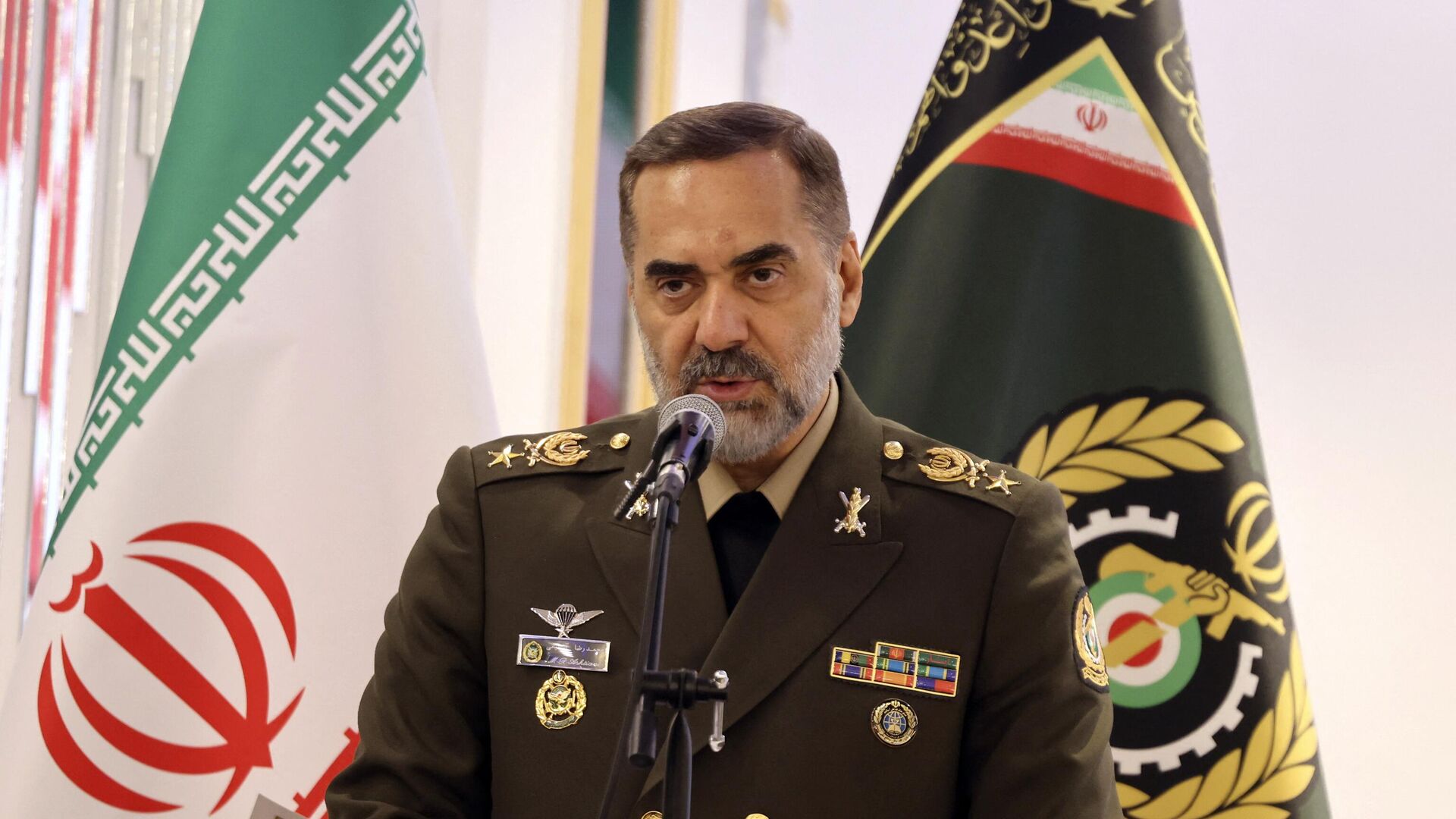 Министр обороны Ирана бригадный генерал Мохаммад Реза Аштиани - Sputnik Азербайджан, 1920, 05.11.2023