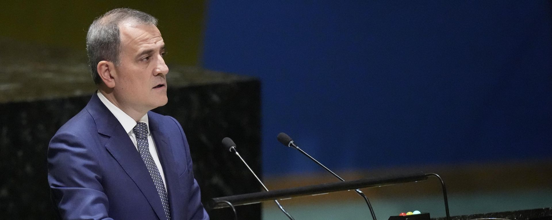 Министр иностранных дел Азербайджана Джейхун Байрамов выступает на 78-й сессии Генеральной Ассамблеи Организации Объединенных Наций - Sputnik Азербайджан, 1920, 09.09.2026