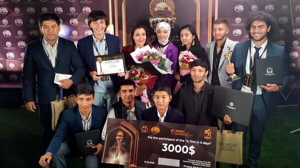 Участники XV Ташкентского международного кинофестиваля «Жемчужина Шелкового пути» - Sputnik Азербайджан
