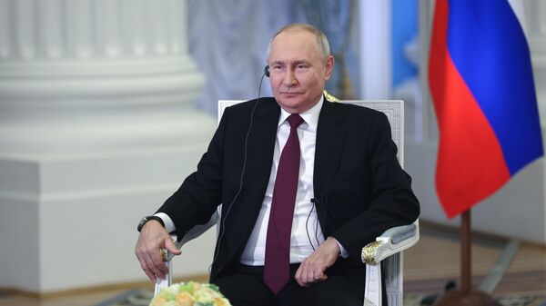 Интервью президента РФ В. Путина Медиакорпорации Китая - Sputnik Азербайджан