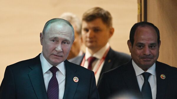  Президент РФ Владимир Путин и президент Египта Абдель Фаттах ас-Сиси  - Sputnik Азербайджан