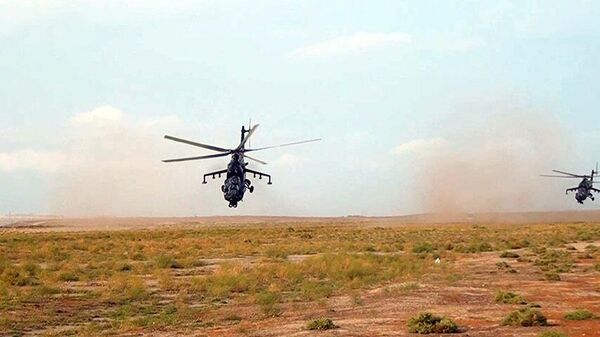 Hərbi Hava Qüvvələrinin helikopter bölmələri ilə təlim keçirilib - Sputnik Azərbaycan