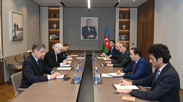 Байрамов и Ховаев обсудили итоги встречи в формате 3+3 в Тегеране  - Sputnik Азербайджан