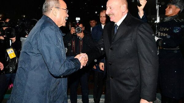 Президент Азербайджана Ильхам Алиев прибыл с визитом в Узбекистан - Sputnik Азербайджан