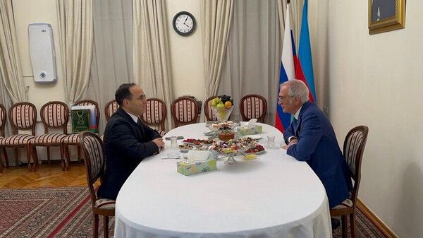Полад Бюльбюльоглу встретился с новоназначенным 
послом Турции в РФ - Sputnik Азербайджан