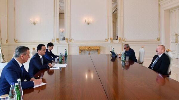 Президент Ильхам Алиев принял министра инвестиций, промышленности и торговли Узбекистана
 - Sputnik Азербайджан